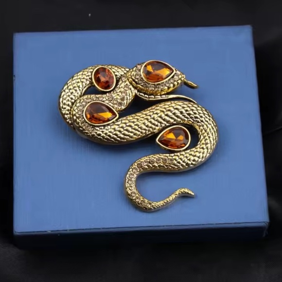 Serpenti Amber Couture Golden Vintage Crystals Brooch - Picture 2 of 5